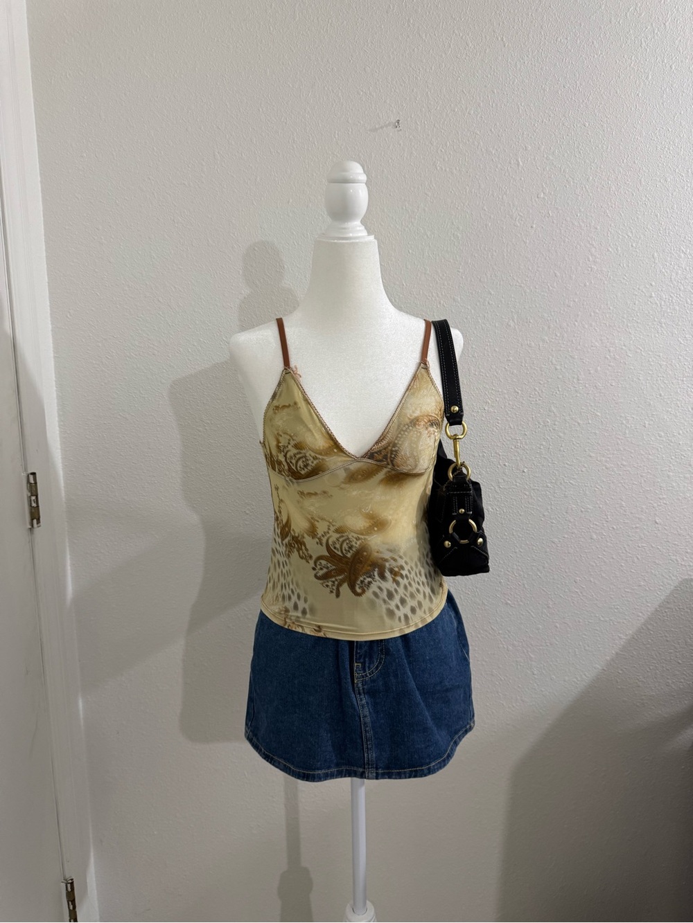 Brown 2000s like tank top